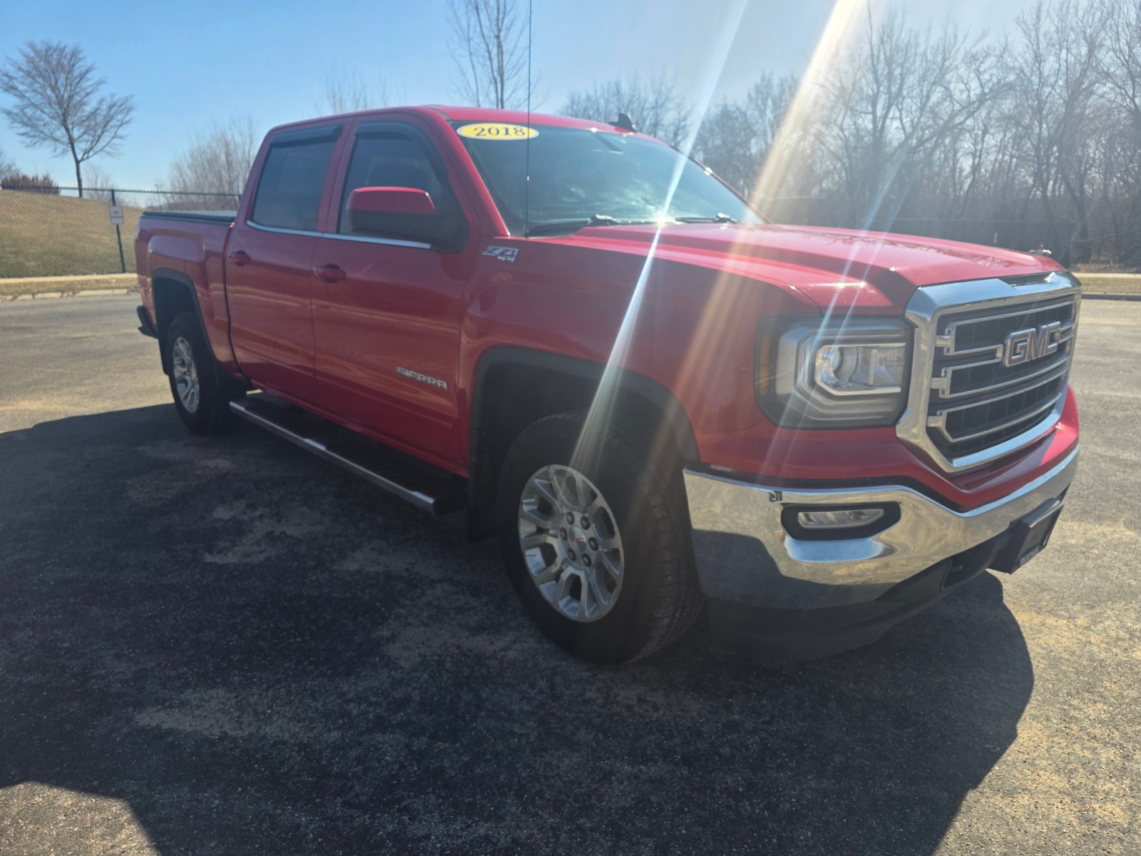 2018 GMC Sierra 1500 SLE - Photo 27